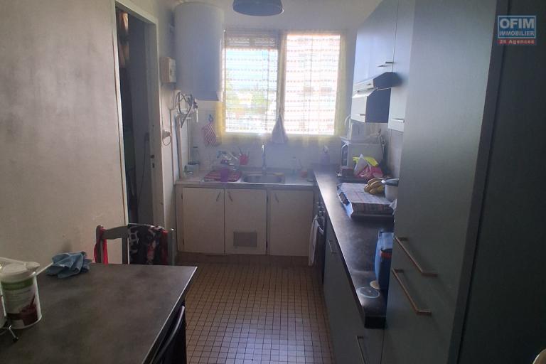 A VENDRE// Bel appartement de type F2 sur le PORT
