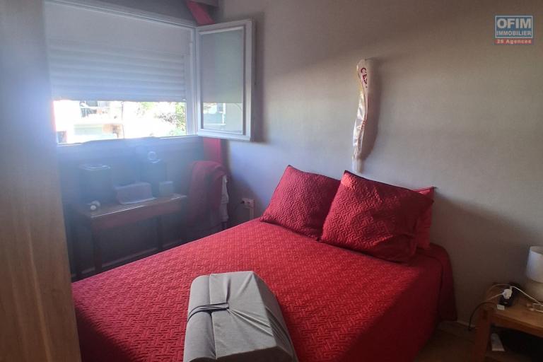 A VENDRE// Bel appartement de type F2 sur le PORT