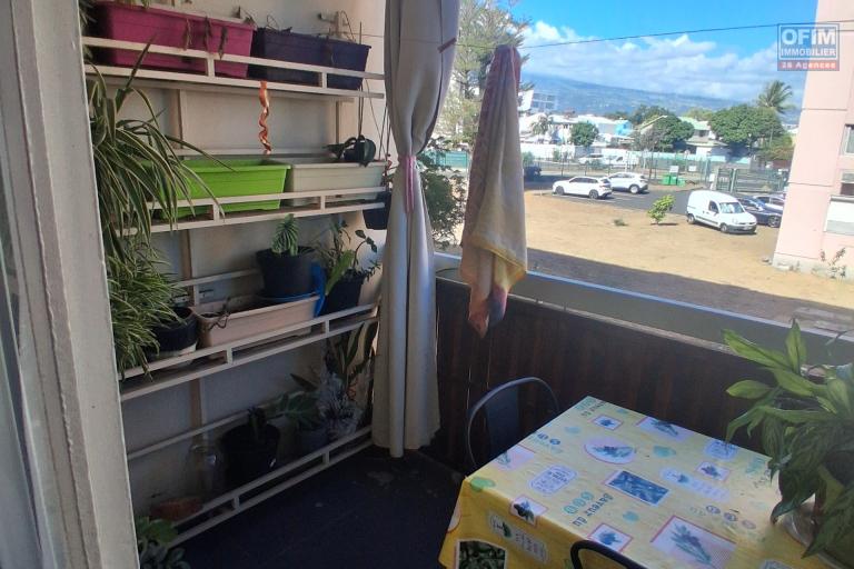 A VENDRE// Bel appartement de type F2 sur le PORT