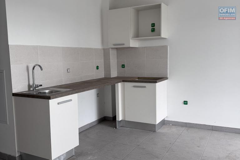 A louer bel appartement NEUF de type F2 sur la r&eacute;sidence ARTY &agrave; Sainte Clotilde LA BRETAGNE
