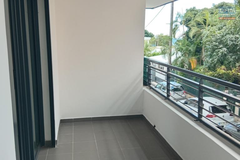 A vendre studio au centre ville de la POSSESSION