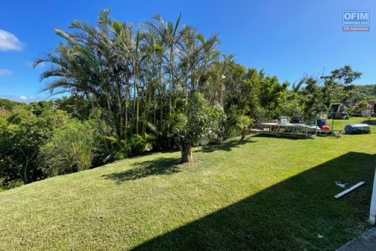Une jolie villa meubl&eacute;e et arbor&eacute;e &agrave; Bassin Plat St Pierre &icirc;le de la R&eacute;union