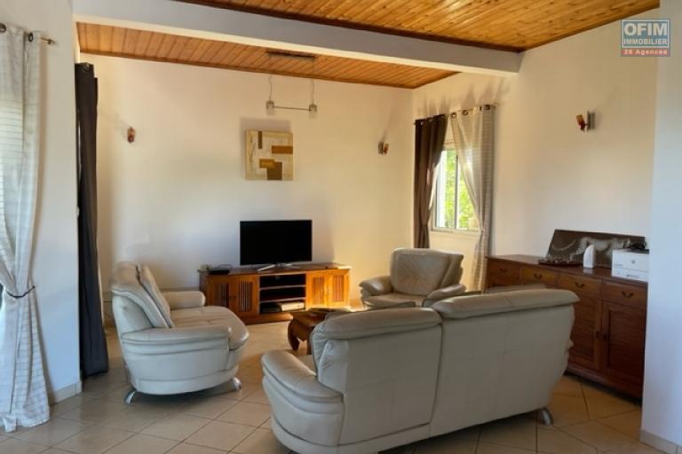 Une jolie villa meubl&eacute;e et arbor&eacute;e &agrave; Bassin Plat St Pierre &icirc;le de la R&eacute;union