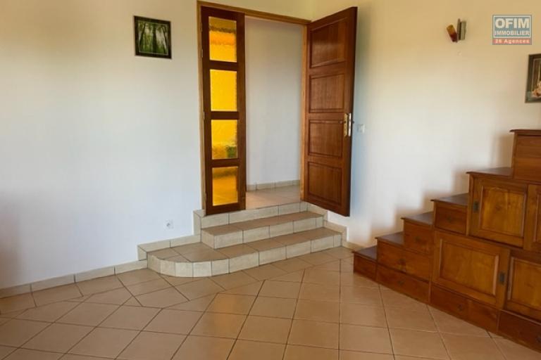 Une jolie villa meubl&eacute;e et arbor&eacute;e &agrave; Bassin Plat St Pierre &icirc;le de la R&eacute;union