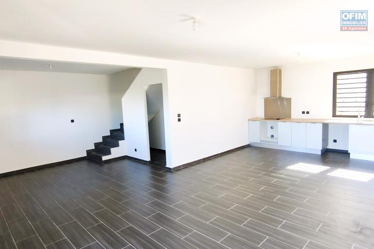 Jolie Villa F4 neuve avec vue mer