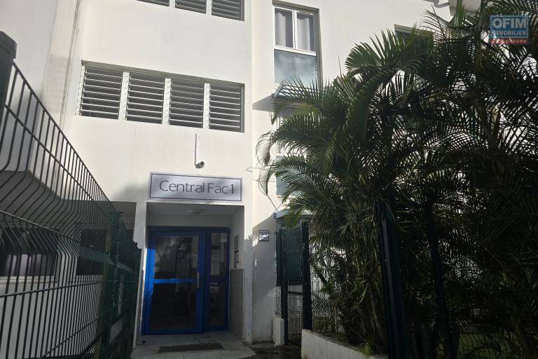 &Agrave; Louer Sainte-Clotilde studio &eacute;tudiant