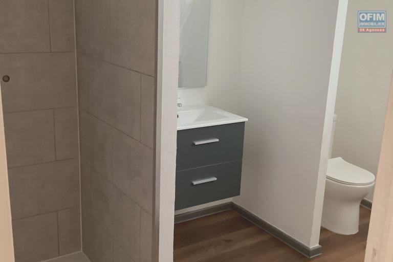 À LOUER – Maison Duplex F5 – Bagatelle
