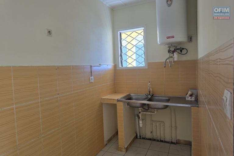 À LOUER SAINT-ANDRÉ T3 DE 62 M2