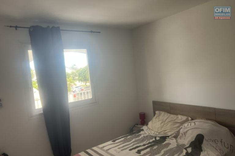 A louer villa F4 mitoyenne sur ETANG SALE LES BAINS.