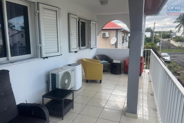 A louer villa F4 mitoyenne sur ETANG SALE LES BAINS.