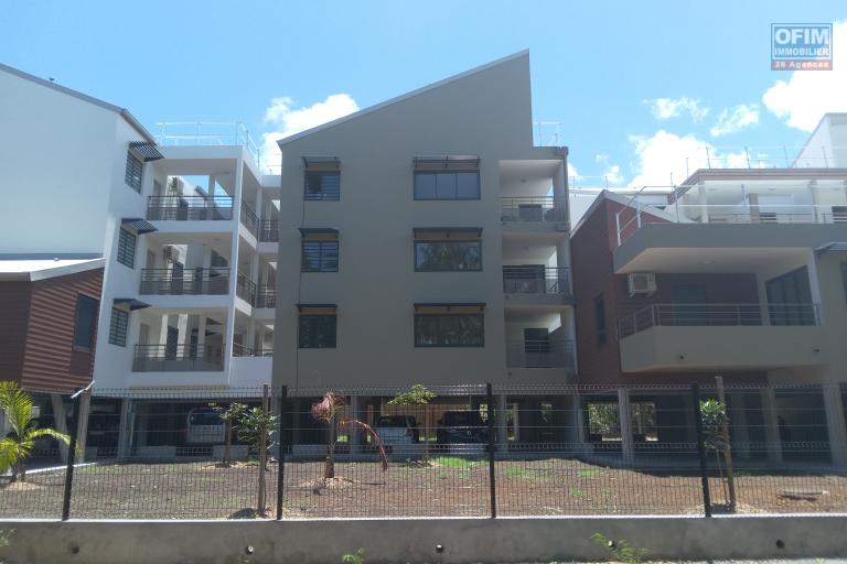 A louer Appartement T4 en duplex &agrave; l'&eacute;tang SAINT-PAUL