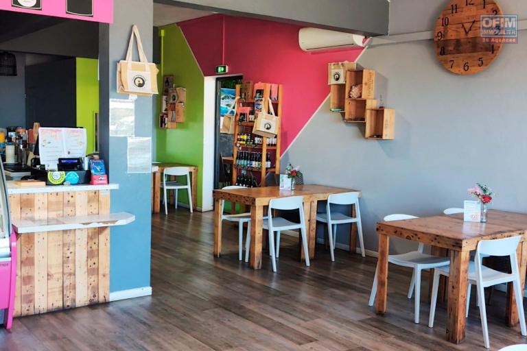 A VENDRE - Fonds de commerce Salon de Th&eacute; - Cr&ecirc;perie - Glacier &agrave; Piton Saint-Leu | 149 900&euro;