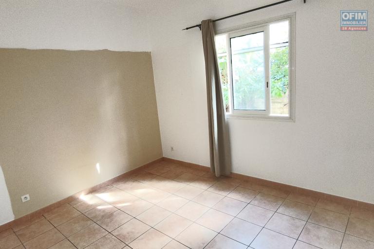 Jolie villa F4/F5 de 150 m2 &agrave; Vincendo