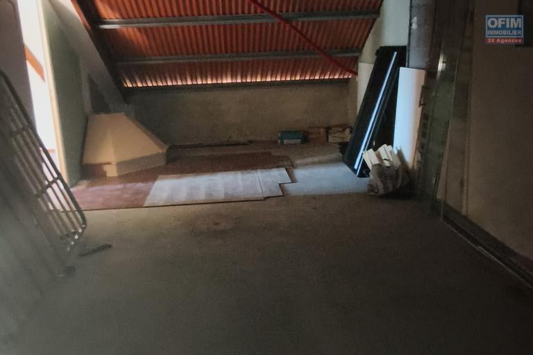 Jolie villa F4/F5 de 150 m2 &agrave; Vincendo
