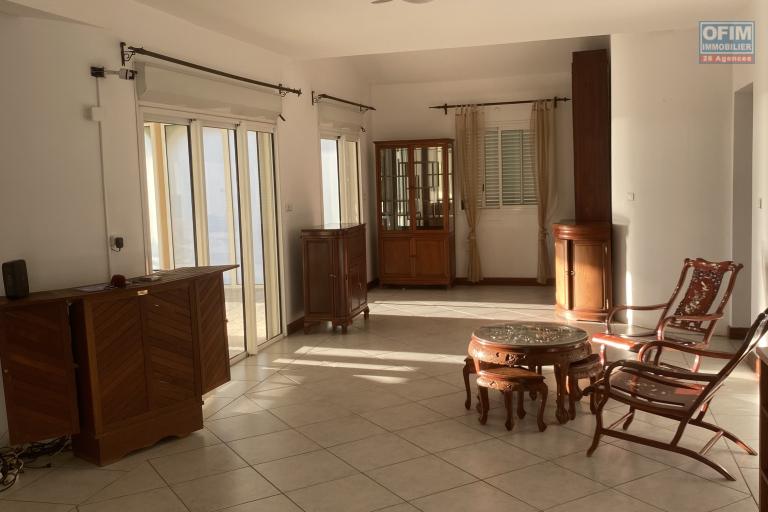 A vendre Villa d'exception avec vue sur océan Quartier Boeuf-Mort LA POSSESSION