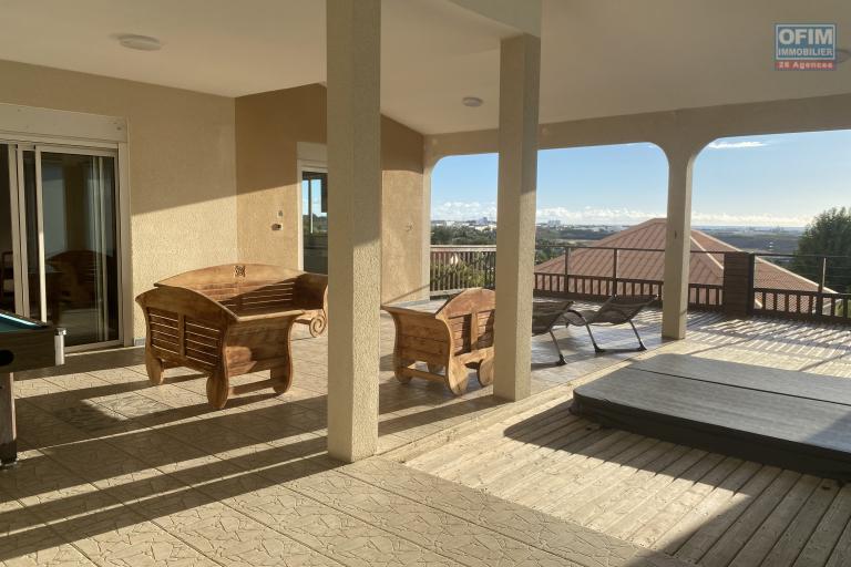 A vendre Villa d'exception avec vue sur océan Quartier Boeuf-Mort LA POSSESSION