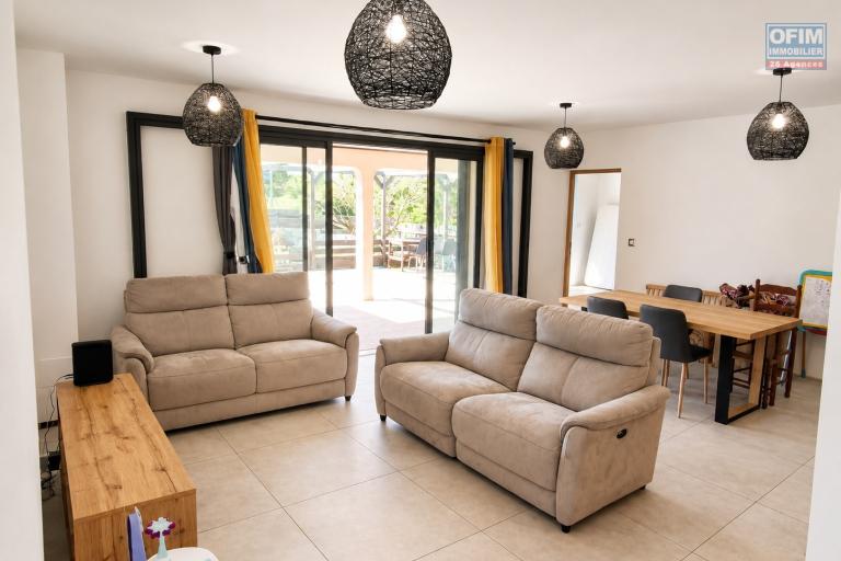 🏡 EXCLUSIVIT&Eacute; OFIM &ndash; Magnifique villa contemporaine 4 pi&egrave;ces de 110 m&sup2; avec terrain piscinable de 673 m&sup2; &ndash; La Rivi&egrave;re Saint-Louis