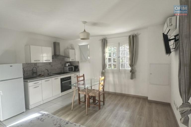 Charmant studio meublé de 30m2 environ à La Ligne des Bambous