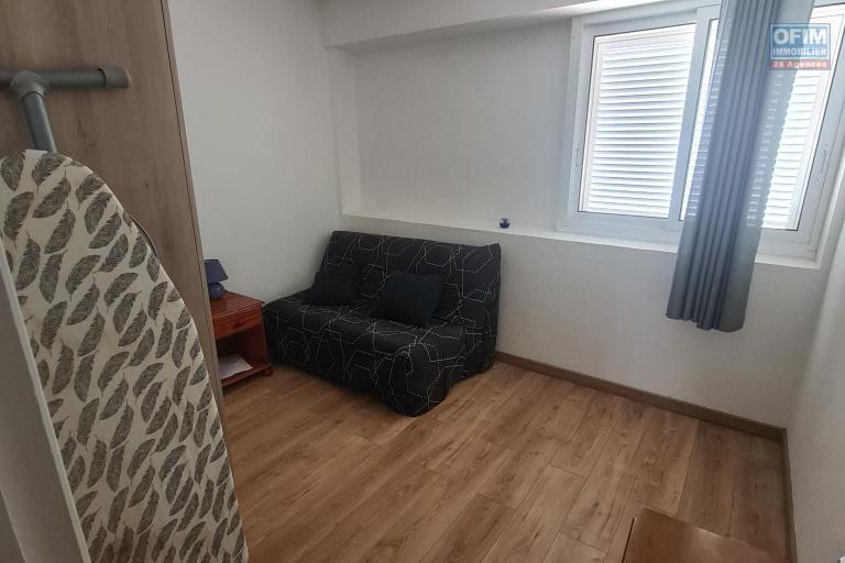 A Vendre Maison 2 chambres avec garage &agrave; SAINTE SUZANNE/ CENTRE