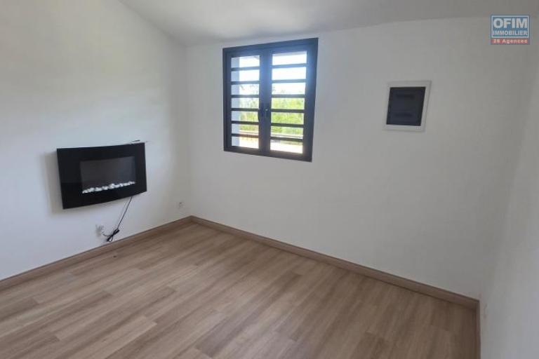 A louer villa entièrement rénovée avec grands espaces extérieurs