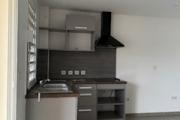 A vendre bel et spacieux appartement de type F2 de standing sur la r&eacute;sidence COQUELICOTS 4 &agrave; Sainte Clotilde