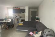 A vendre appartement T3 au centre ville de la Possession avec belle vue montagne.