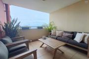 A vendre magnifique appartement 3 chambres avec vue sur mer et 2 parkings au centre ville de Saint-Denis
