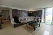 A Vendre &agrave; Sainte-Anne magnifique villa 5 chambres de 200 m2 habitables + 100 m2 de varangue