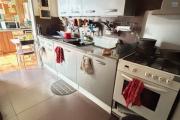 A vendre maison T3/4 à St Denis quartier La Source.