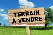 A Vendre Parcelle de 1170 m2 à Sainte-Anne proche du Bassin Bleu