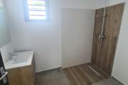 MAISON NEUVE AVEC 3 CHAMBRES, CUISINE ÉQUIPÉE, SITUÉE SUR COMMUNE CARRON/ STE SUZANNE