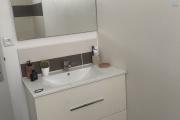 A vendre bel appartement T2 avec vue mer au centre ville de la Possession.