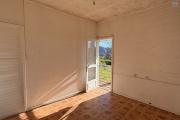 A vendre villa F5 avec garage sur un grand terrain de 2 000 m2 à la Plaine des Palmistes