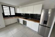 A VENDRE APPARTEMENT F4 DE 104.71 M2  AU CENTRE VILLE DE  SAINT DENIS