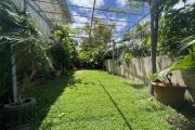 &Agrave; VENDRE &ndash; Maison F6 de 144 m&sup2; &ndash; BOIS DE N&Egrave;FLES SAINTE-CLOTILDE - jardin arri&egrave;re