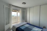 &Agrave; VENDRE &ndash; Maison F6 de 144 m&sup2; &ndash; BOIS DE N&Egrave;FLES SAINTE-CLOTILDE - chambre 2, 2 i&egrave;me &eacute;tage