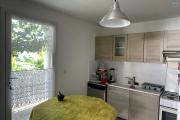 &Agrave; VENDRE &ndash; Maison F6 de 144 m&sup2; &ndash; BOIS DE N&Egrave;FLES SAINTE-CLOTILDE - cuisine 1er &eacute;tage