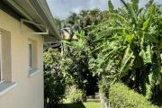 &Agrave; VENDRE &ndash; Maison F6 de 144 m&sup2; &ndash; BOIS DE N&Egrave;FLES SAINTE-CLOTILDE - vue jardin