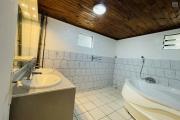 A LOUER belle villa invers&eacute;e de type F4 avec PISCINE CHAUFFEE et VUE exceptionnelle PLEIN OUEST sur BRAS CANOT ( Saint Gilles les Hauts) I NON MEUBLEESAINT GILLES LES HAUTS