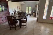 A vendre &agrave; La Montagne maison T6/7 avec piscine  dans lotissement priv&eacute;,