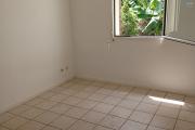 A VENDRE APPARTEMENT F2 EN REZ DE JARDIN DE 53.71 M2 DANS UNE RESIDENCE AVEC PISCINE AVEC VUE MONTAGNE A L ETANG SALE