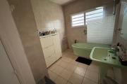 A vendre &agrave; La Montagne maison T6/7 avec piscine  dans lotissement priv&eacute;,