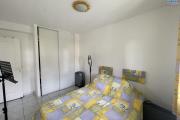 &Agrave; VENDRE &ndash; Maison F6 de 144 m&sup2; &ndash; BOIS DE N&Egrave;FLES SAINTE-CLOTILDE