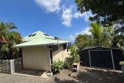 A vendre spacieuse maison T/7 à Saint Denis- La Montagne
