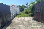 Ensemble immobilier T3 + T2 sur terrain de 572 m² avec piscine Saint Louis - ENTRÉE T3