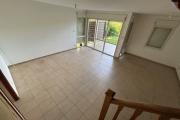 A vendre &agrave; La Montagne maison T5 avec jardin, mitoyenne d'un cot&eacute;, au calme d'une impasse