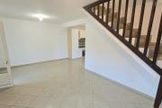 &Agrave; louer maison F4, 3 chambres climatis&eacute;es, cuisine &eacute;quip&eacute;e, terrasse, jardin cl&ocirc;tur&eacute;, endroit au calme
