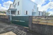 &Agrave; louer maison F4, 3 chambres climatis&eacute;es, cuisine &eacute;quip&eacute;e, terrasse, jardin cl&ocirc;tur&eacute;, endroit au calme