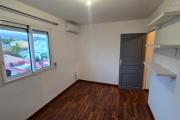 &Agrave; louer maison F4, 3 chambres climatis&eacute;es, cuisine &eacute;quip&eacute;e, terrasse, jardin cl&ocirc;tur&eacute;, endroit au calme