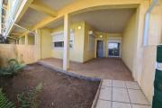 A vendre appartement F2 avec grande varangue ET jardinet le Tampon 14 &eacute;me